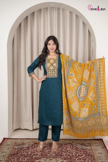 Dveeja sadhana 3pcs wholesale lucknowi chikan kurtis